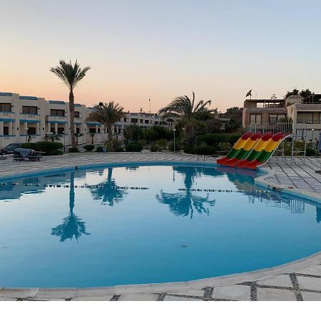 Amigo El-Sokhna Hotel アインソフナ エクステリア 写真